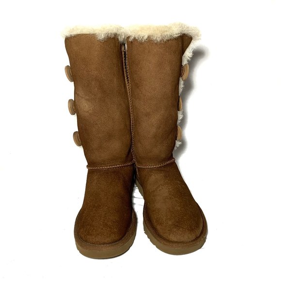 ugg women's boots size 6